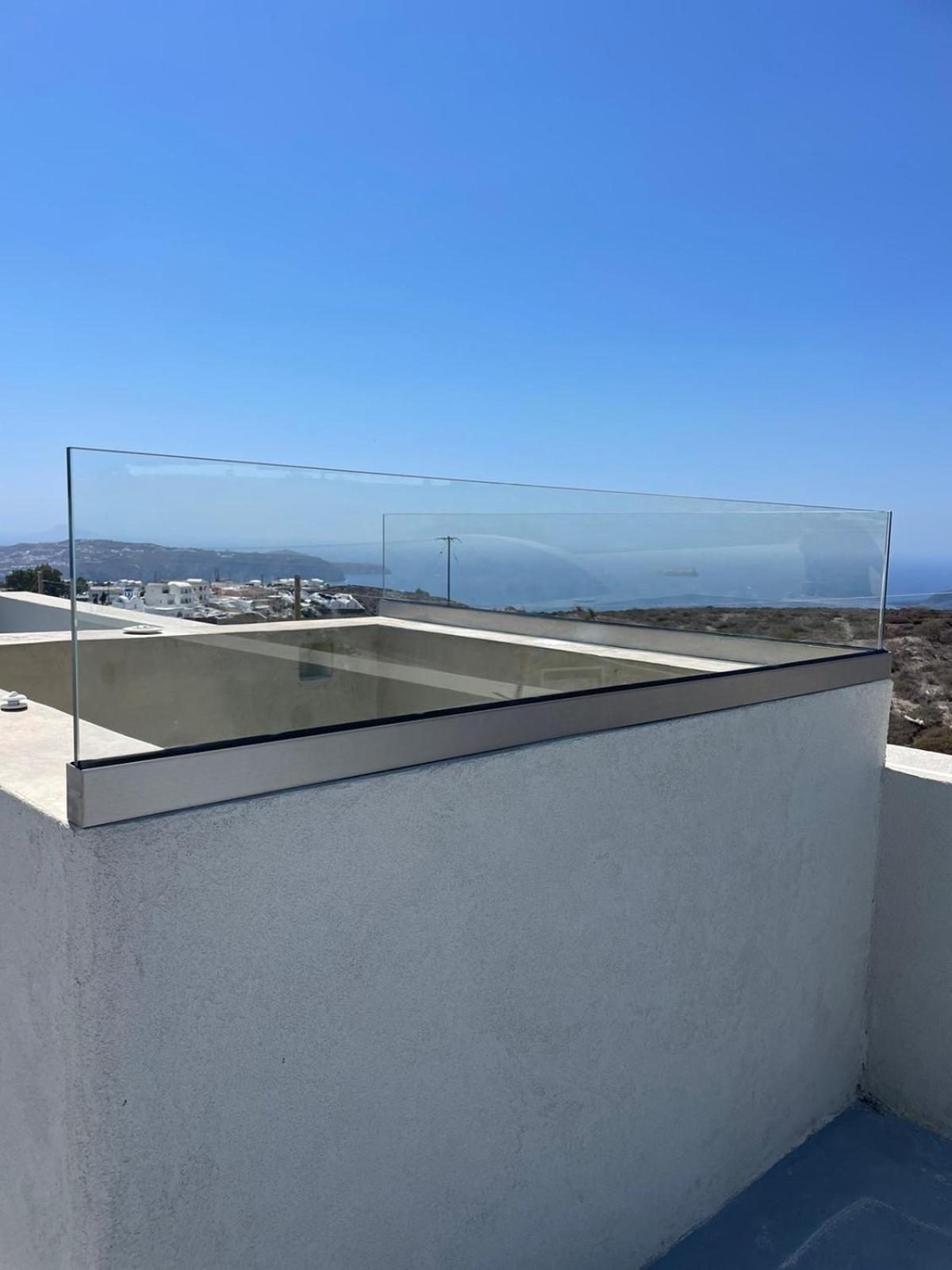 Lejardin Suites Santorini Pyrgos Kallistis Ngoại thất bức ảnh